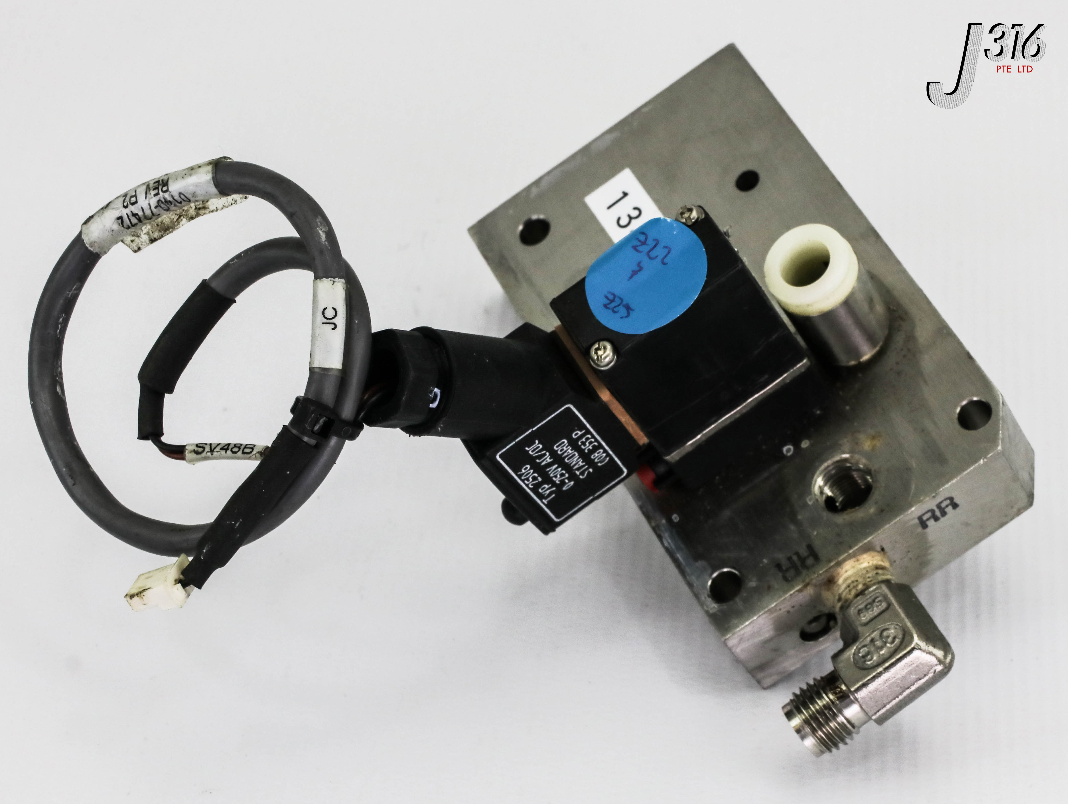 13447 APPLIED MATERIALS RR MANIFOLD, 0190-77472 W/ BURKERT US0F01